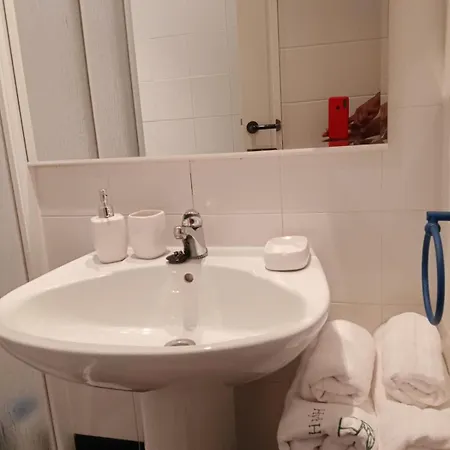 Апартаменти Beach Apartment